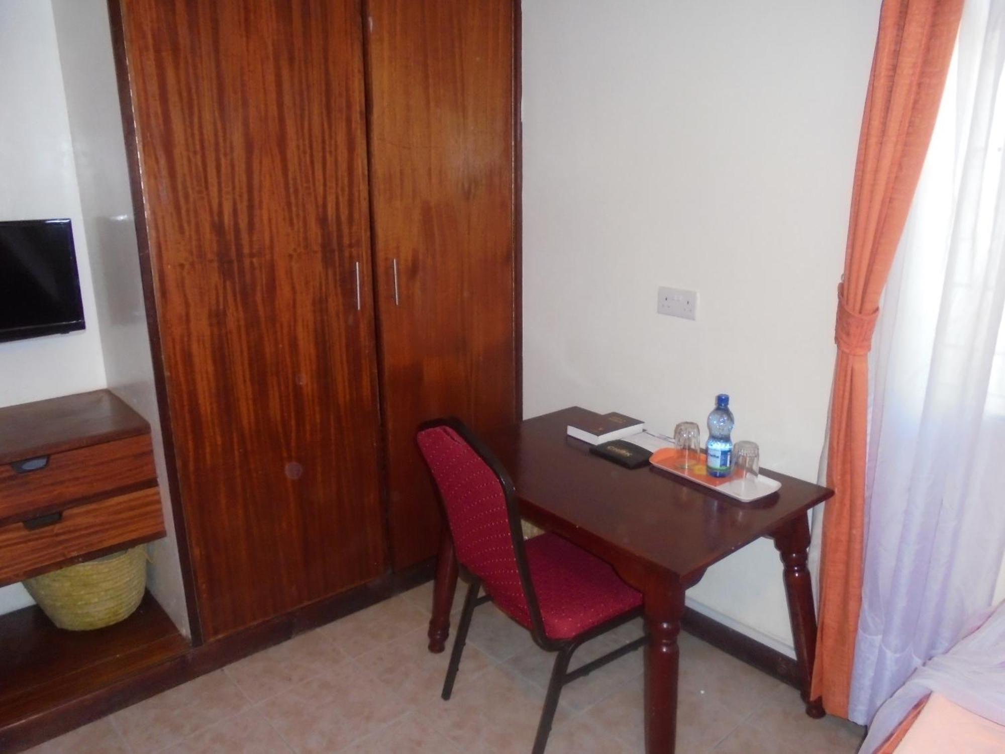 Chak Guesthouse & Conference Center Nairobi Rum bild