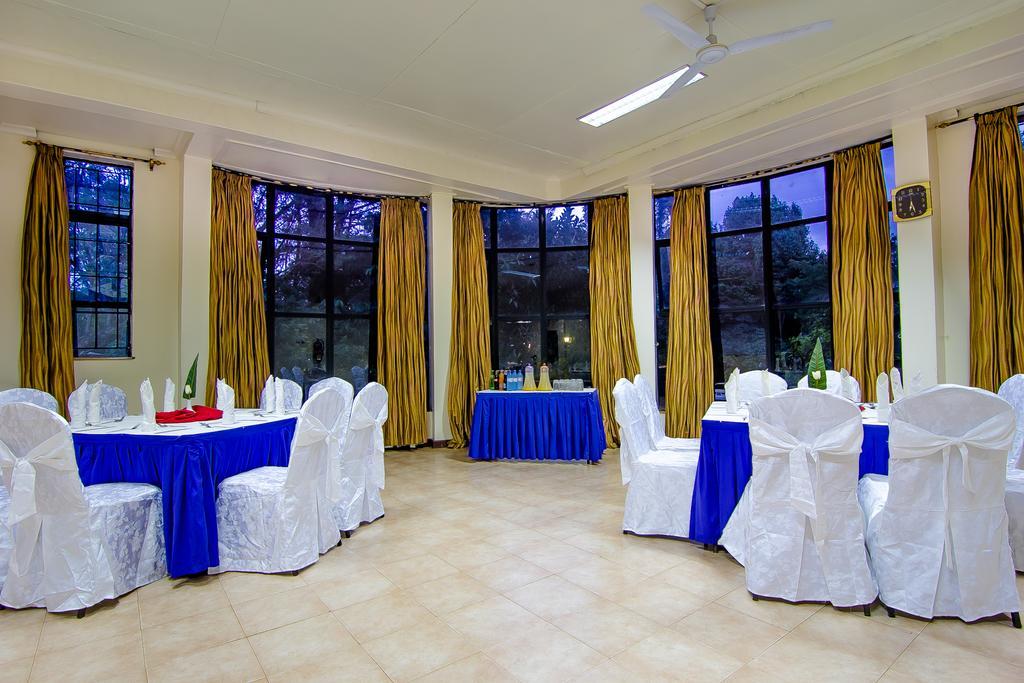 Chak Guesthouse & Conference Center Nairobi Exteriör bild