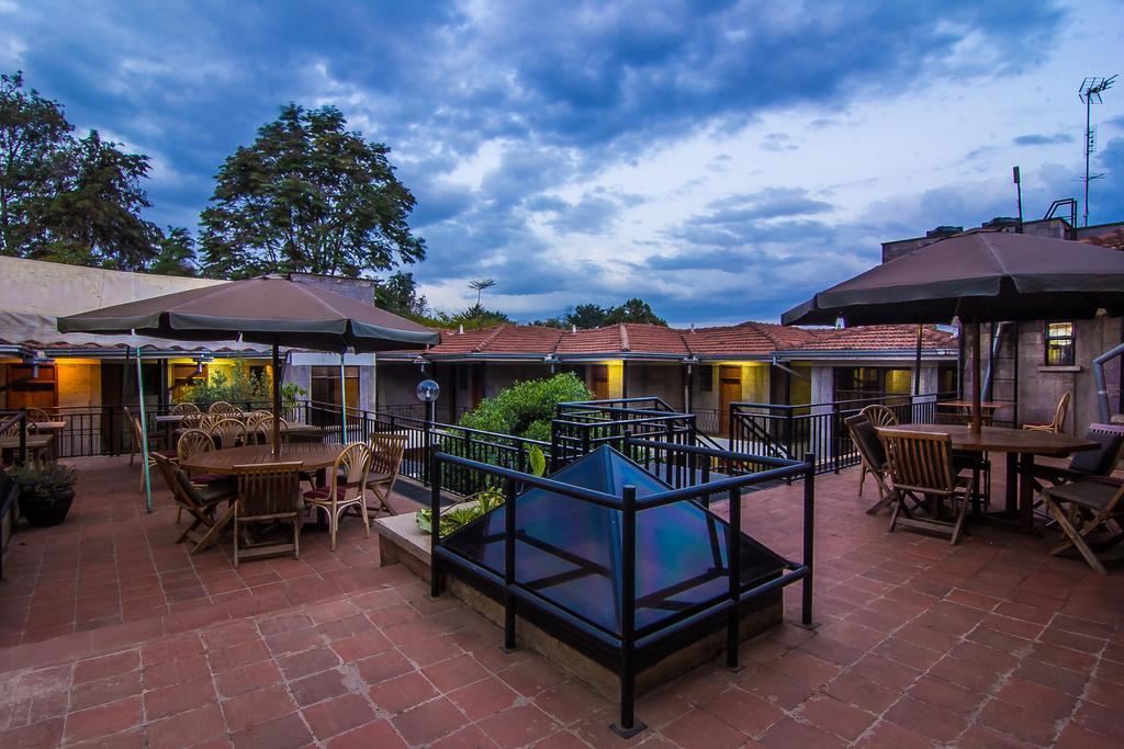 Chak Guesthouse & Conference Center Nairobi Exteriör bild
