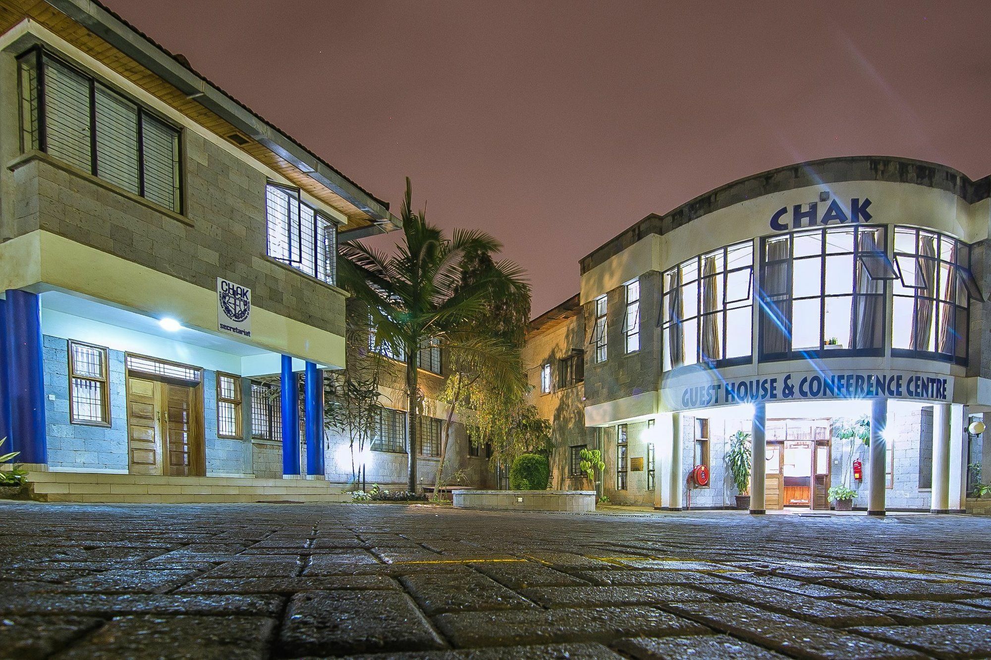 Chak Guesthouse & Conference Center Nairobi Exteriör bild